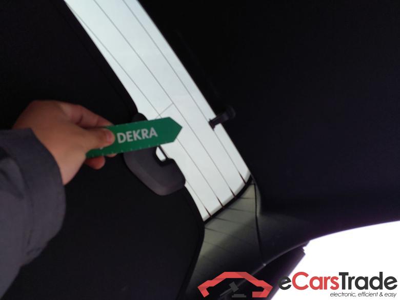 FORD Kuga 2.5 243CV Automático    ST-LINE X #6