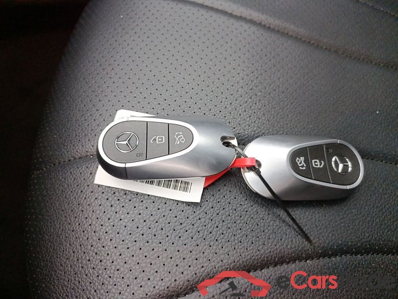 MERCEDES EQE 90.6 kWh EQE 350+ Luxury Line 5d #4