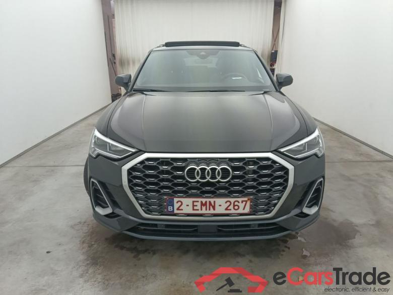 Audi Q3 Sportback 45 TFSI e S tronic S Line 5d #5