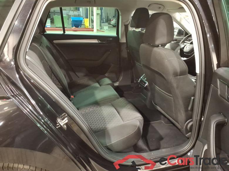 SKODA SUPERB COMBI - 2019 1.4 TSI PHEV Ambition DSG #5