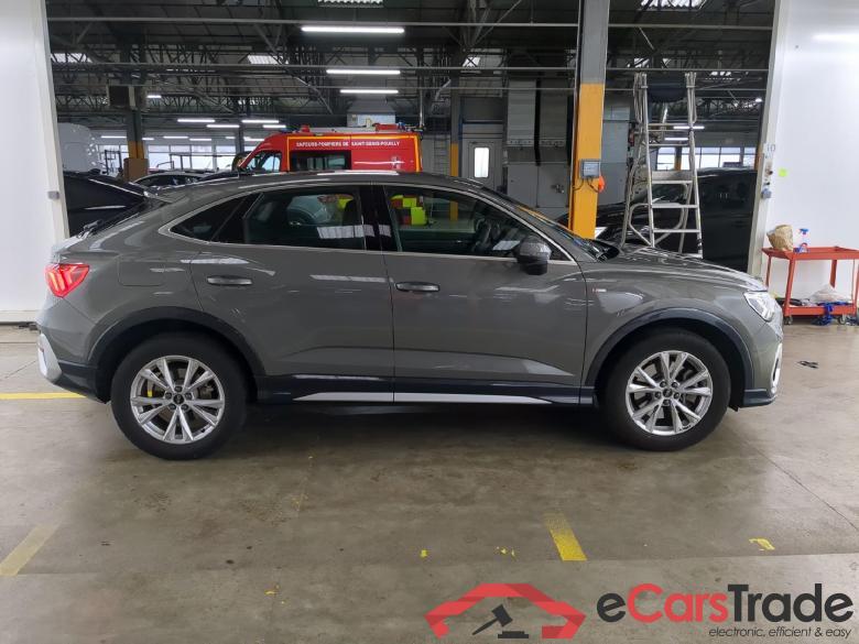 AUDI Q3 Sportback / 2019 / 5P / SUV 45 TFSI E 245 S TRONIC S LINE #4