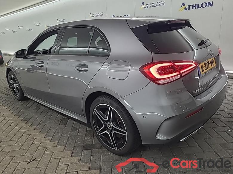 MERCEDES-BENZ A-klasse A 250 e 8G-DCT Business Sol AMG Limited 5D 160kW #4