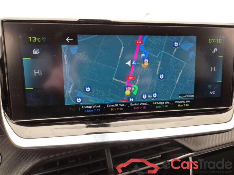 PEUGEOT e-2008 EV Allure 50 kWh #6