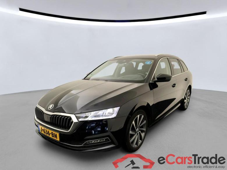 SKODA Octavia Combi 110 kW #1