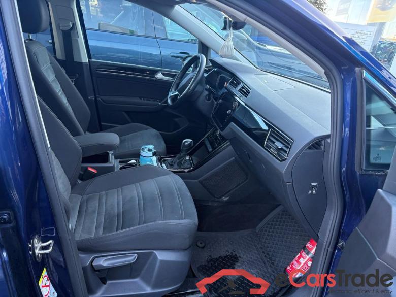 VOLKSWAGEN Touran Touran Highline 2.0 TDI SCR 110 kW (150 ch) 7 vitesses DSG #6