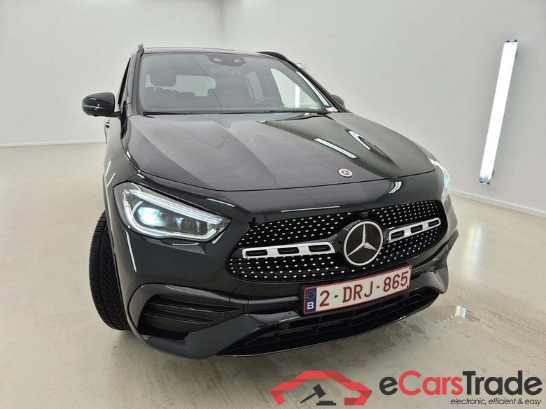 MERCEDES-BENZ GLA 250E AMG LINE DCT #5