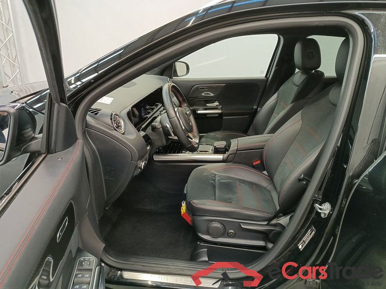 MERCEDES CLASSE GLA DIESEL - 2020 GLA 200 d 150 business Solution 5d Auto #3