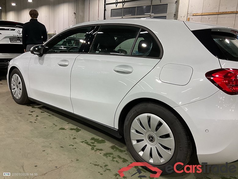 MERCEDES-BENZ CLASS A (W177) A 160 #3