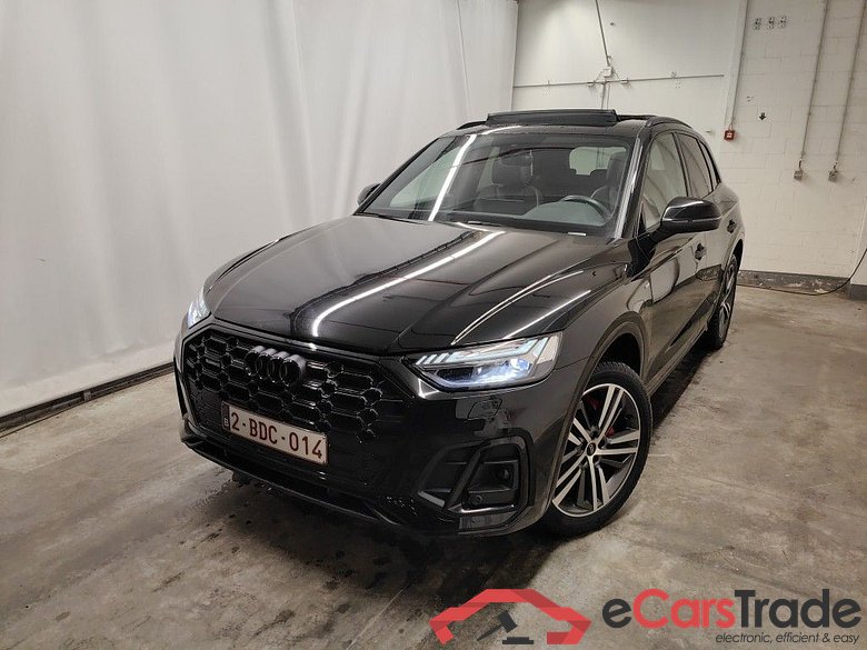 Audi Q5 Business Edition S line 40 TDI quattro 5d