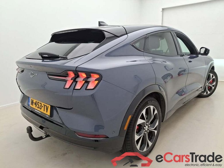 FORD Mustang Mach-E AWD 75 kWh #2