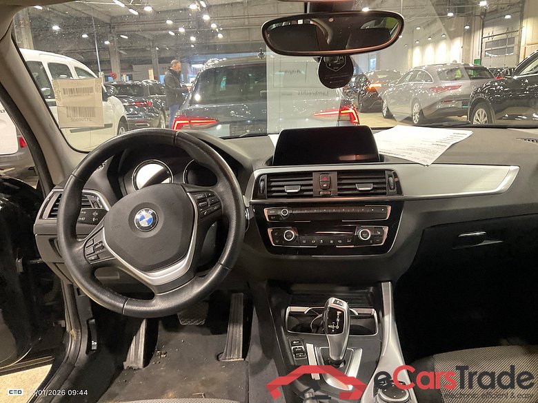 BMW 116d Aut. LED-Xenon 1/2 Leather Navi KeylessGo Camera Klima PDC ... #6