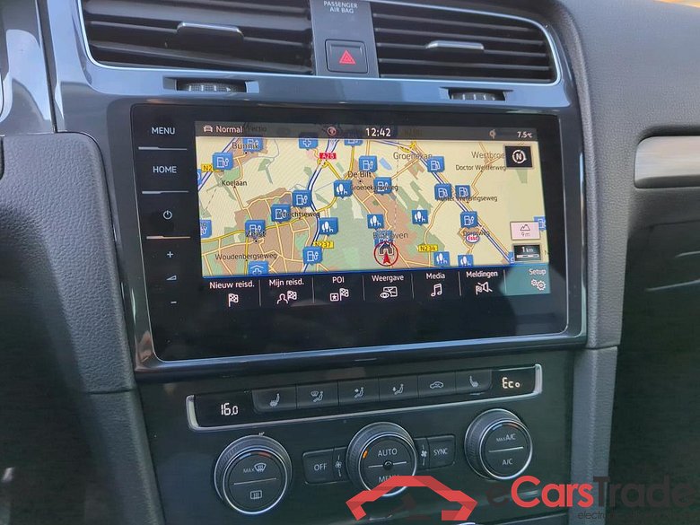 VOLKSWAGEN e-Golf 100 kW #2