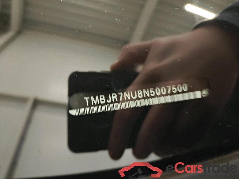 SKODA Karoq 110 kW #3