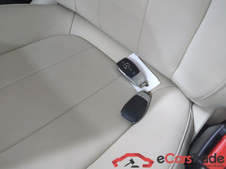 MERCEDES-BENZ CLA-klasse 100 kW #6