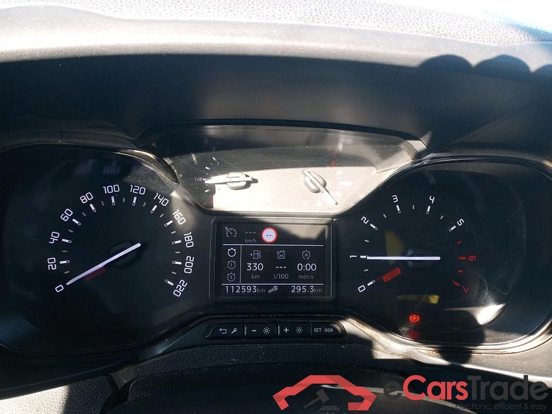 CITROEN Berlingo / 2018 / 4P / monovolumen compacto Talla M BlueHDi 100 S&S LIVE PACK #4