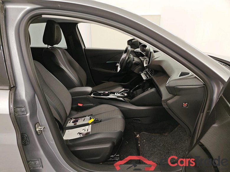 Peugeot e-208 Allure 50kWh 136 5d #3