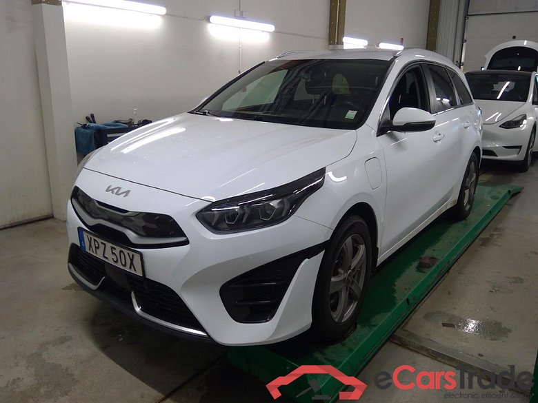 ceed SW 1.6PHEV Advance 5d