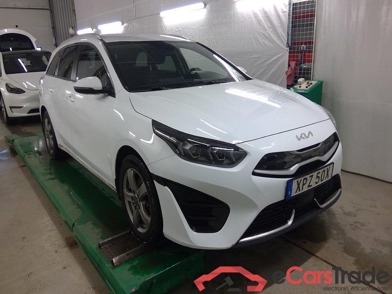 ceed SW 1.6PHEV Advance 5d #2