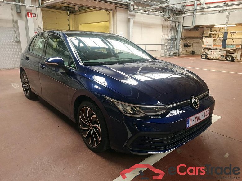 VOLKSWAGEN Golf 1.5 TSI LIFE #2