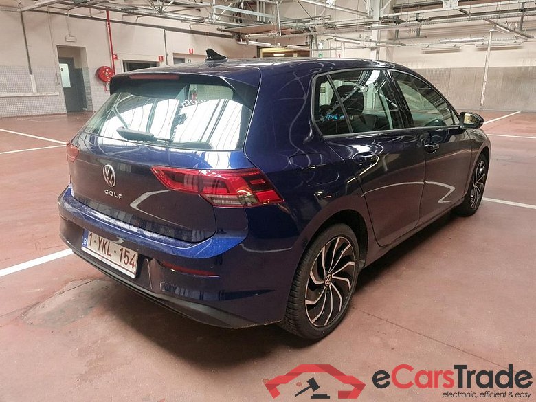 VOLKSWAGEN Golf 1.5 TSI LIFE #4