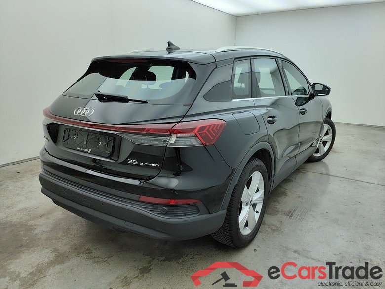 Audi Q4 e-tron 35 e-tron Attraction 5d #2