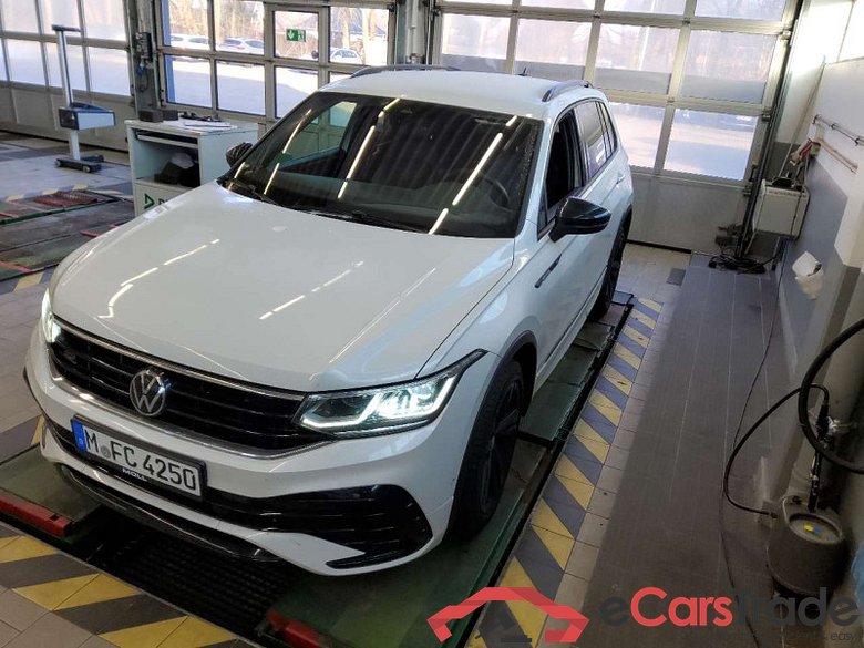 Volkswagen Tiguan (AX1)(07.2020->2024) DE - SUV5 2.0 TSI BMT/Start-Stopp EU6d, R-Line 4Motion OPF (EURO 6d), (Facelift)