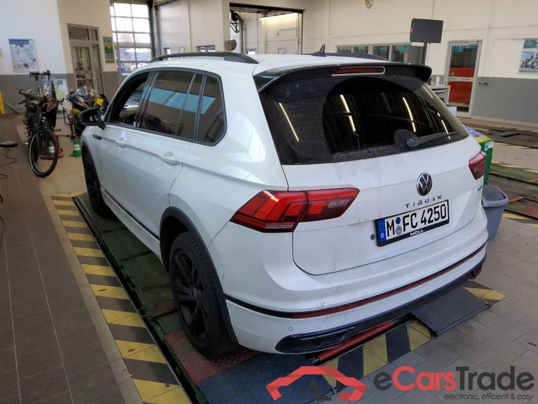 Volkswagen Tiguan (AX1)(07.2020->2024) DE - SUV5 2.0 TSI BMT/Start-Stopp EU6d, R-Line 4Motion OPF (EURO 6d), (Facelift) #4