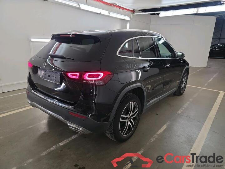 Mercedes GLA 250e Plug-In Hybrid Aut. LED-Xenon Widescreen Ambient Navi Sport-Leather KeylessGo Camera Klima PDC ... #3