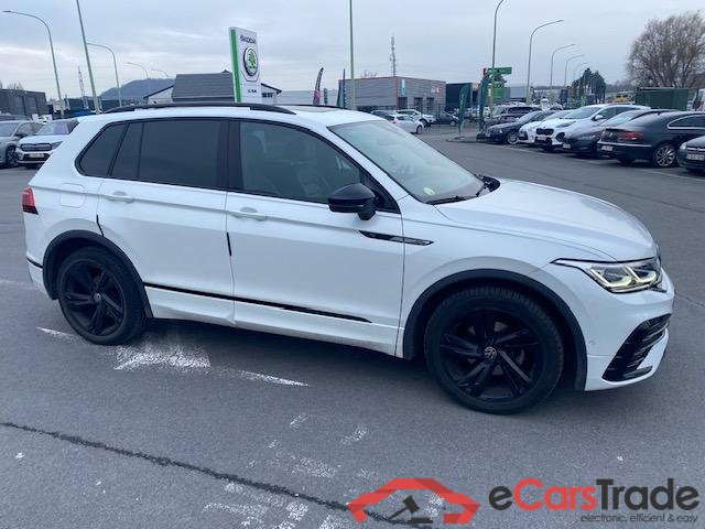 VOLKSWAGEN Tiguan Tiguan R-Line Business Premium 2.0 TDI SCR 110 kW (150 ch) 7 vitesses DSG #4