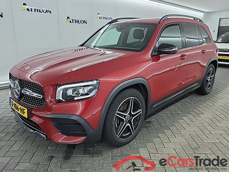 MERCEDES-BENZ GLB-Klasse 200 DCT Business Solution AMG 5D 120kW #1