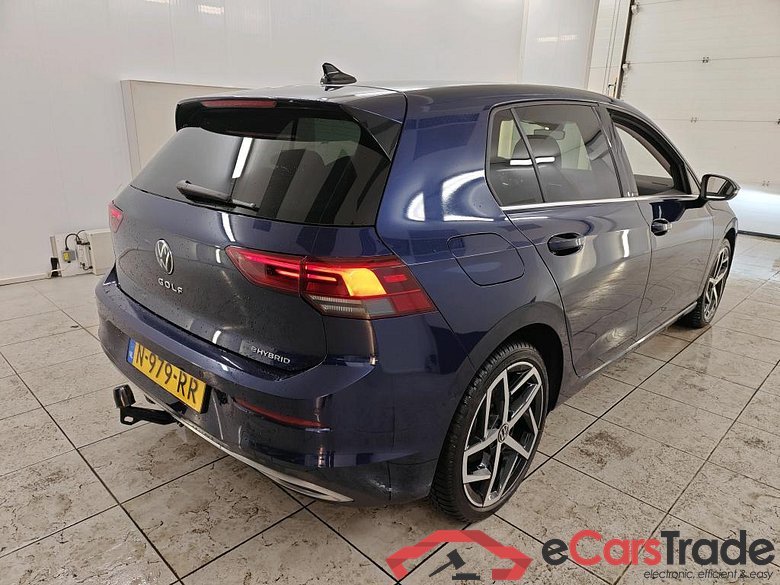 Volkswagen Golf 1.4 eHybrid 150kW DSG Style 5d + Pano #2