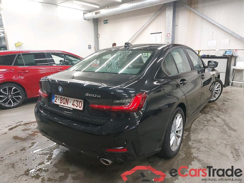 BMW - BMW 3 BERLINE 320e 204PK Business Edition With Vernasca Heated Sport Seats & Driving Assistant & Parking Assistant Pack & * HYBRID * #2