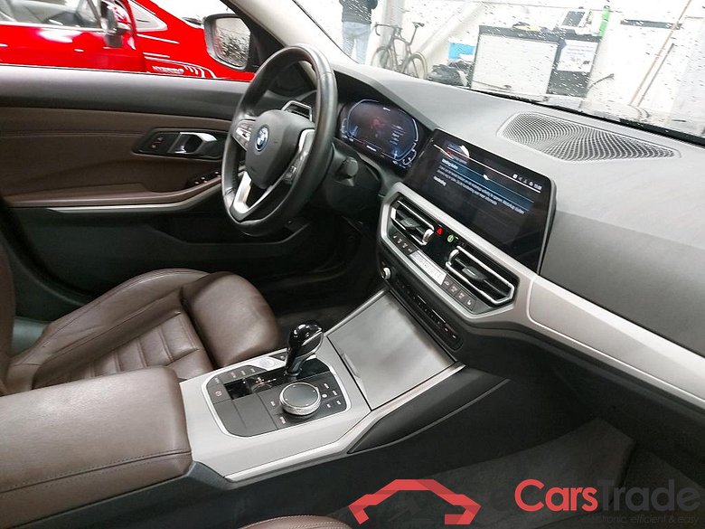 BMW - BMW 3 BERLINE 320e 204PK Business Edition With Vernasca Heated Sport Seats & Driving Assistant & Parking Assistant Pack & * HYBRID * #3