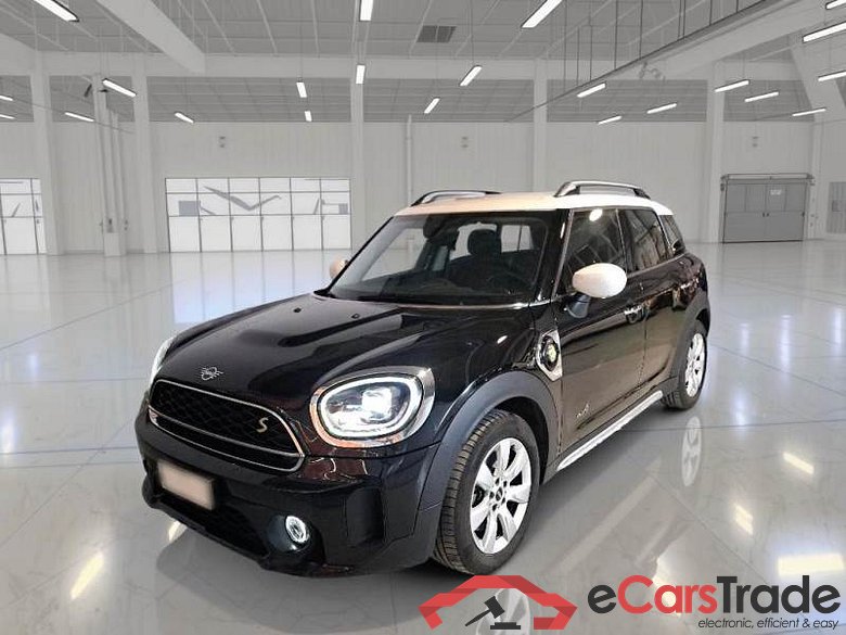 MINI COUNTRYMAN / 2020 / 5P / BERLINA COOPER S E ALL4 BUSINESS AUTOM. #1