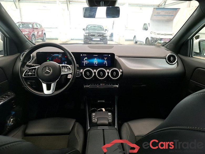 MERCEDES-BENZ GLA / 2020 / 5P / SUV 1.3 GLA 250 e BUSINESS LINE DCT #5