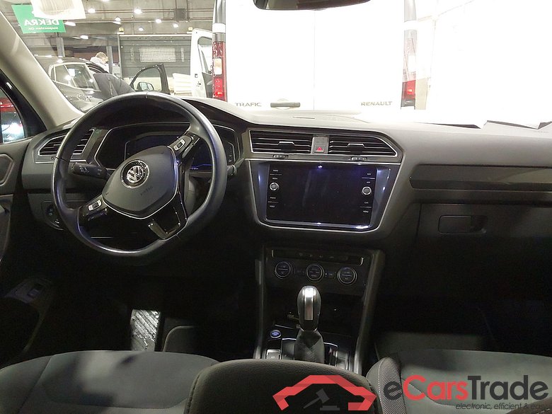 VOLKSWAGEN TIGUAN ALLSPACE 2.0 TDI HIGHLINE DSG #6