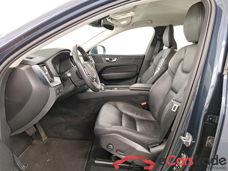 VOLVO XC60 2.0 B4 D GEARTRONIC MOMENTUM PRO #5