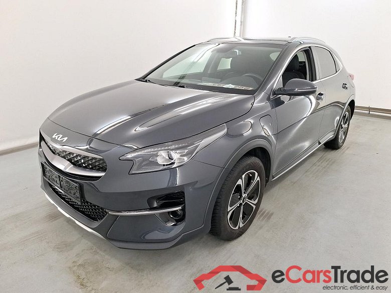 KIA XCEED 1.6 GDI PHEV DCT BUSINESS LINE #1