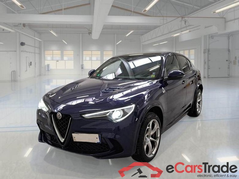 ALFA ROMEO STELVIO / 2017 / 5P / SUV 2.9 BI-TURBO 510CV AT8 Q4 QUADRIFOGLIO