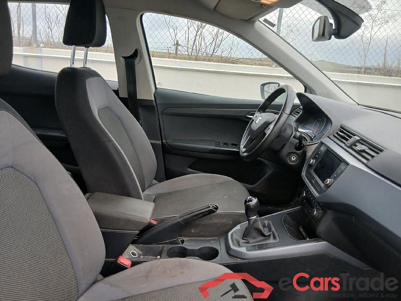 SEAT Arona / 2017 / 5P / todoterreno 1.0 TSI 85kW (115Cv) Style Edition Eco (CX) #6