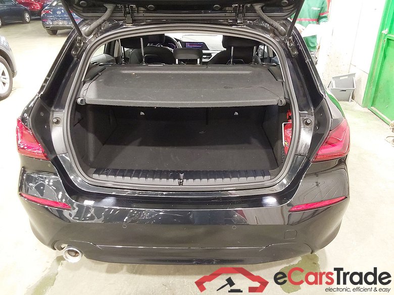 BMW 1 SERIES HATCH 1.5 116D (85KW) #3