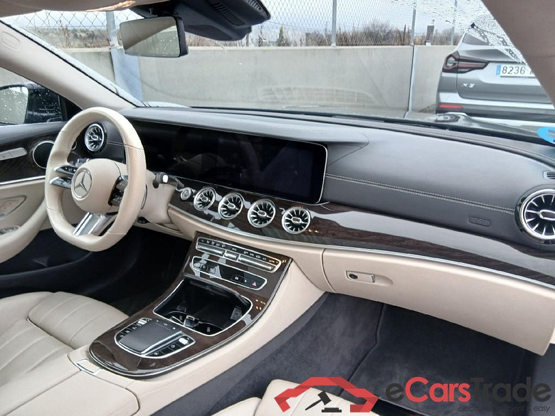 MERCEDES-BENZ Clase E / 2020 / 2P / coupé Coupé E 450 4MATIC #3