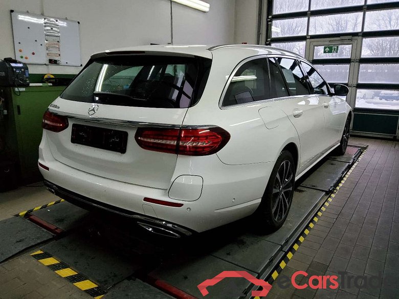 Mercedes-Benz E T-Modell (BM 213)(06.2016->) DE - Kb5 E 300 de EU6d, T de Avantgarde (EURO 6d), (Facelift) 2020 - 2023 #3