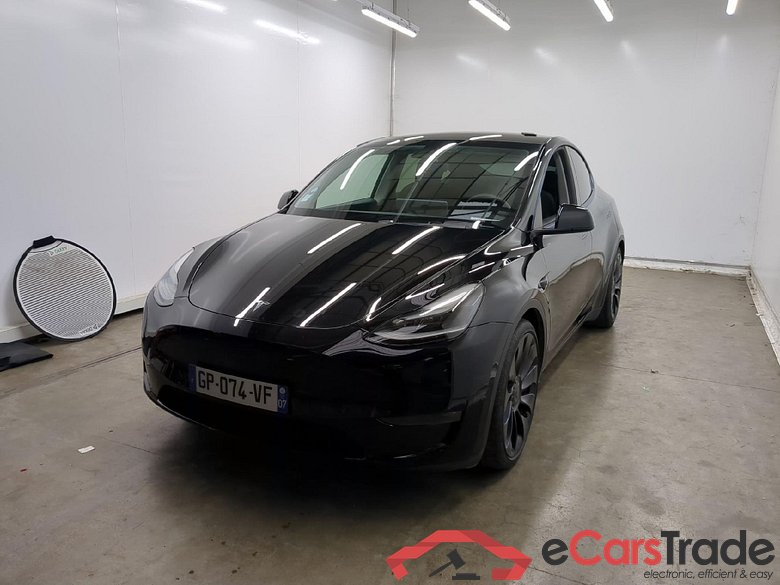 TESLA Model Y / 2020 / 5P / SUV Performance Dual Motor AWD