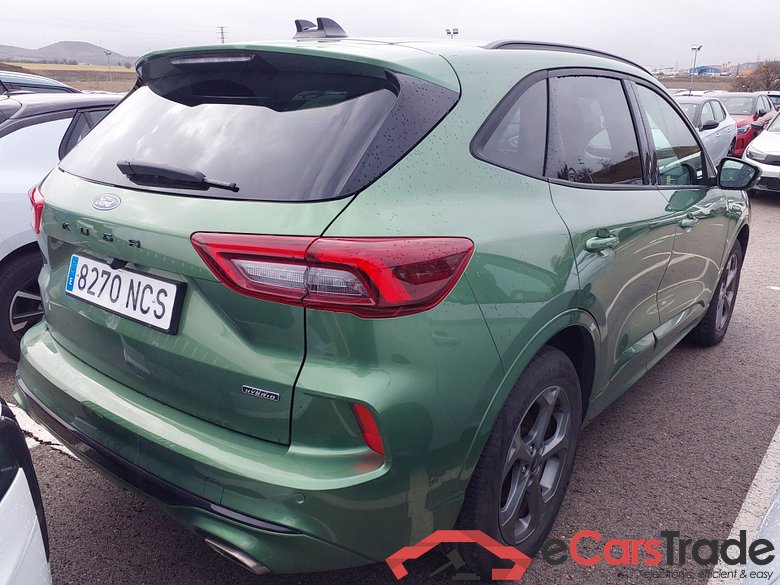 FORD Kuga 2.5 243CV Automático    ST-LINE X #2