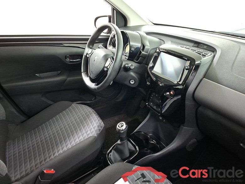 PEUGEOT 108 Allure 1.0 e-VTi 72pk 5D #6