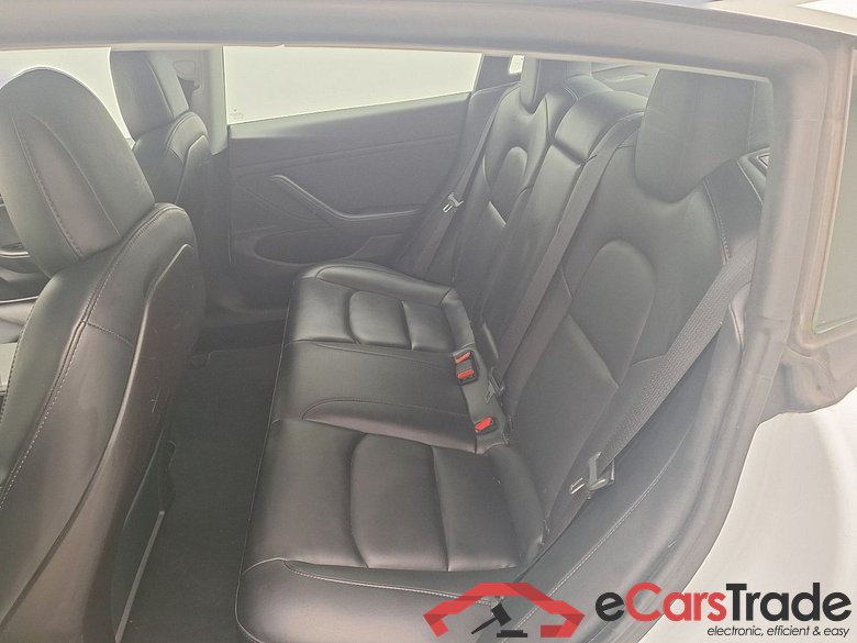 Tesla, Model 3 '18 BEV, Tesla Model 3 Long-Range Dual Motor AWD 4d #4