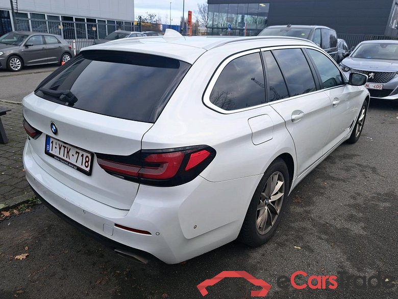 BMW 5 TOURING DIESEL - 2020 520 dA MHD #4
