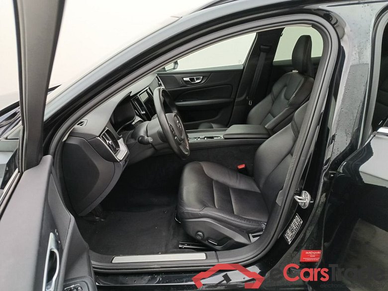 VOLVO V60 DIESEL - 2018 2.0 B4 197 Momentum Pro Geartronic 5d #3