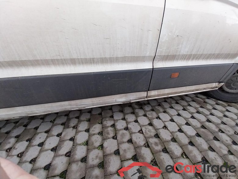 VOLKSWAGEN Crafter 30 Fourgon Mwb Hr Crafter 2.0 CR TDi L3H3